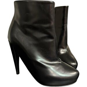 Maison Margiela Line 22 Black Leather Curved Ankle Stiletto Boots‎ 38 7.5-8